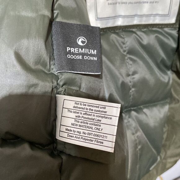 Aritzia Babaton Harrison Parka Jacket - Picture 7 of 10